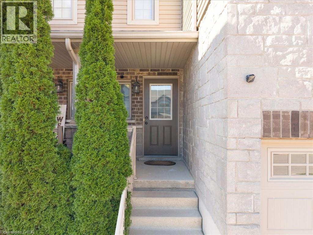 72 Meadowridge Street, Kitchener, Ontario  N2P 0E2 - Photo 2 - 40869229