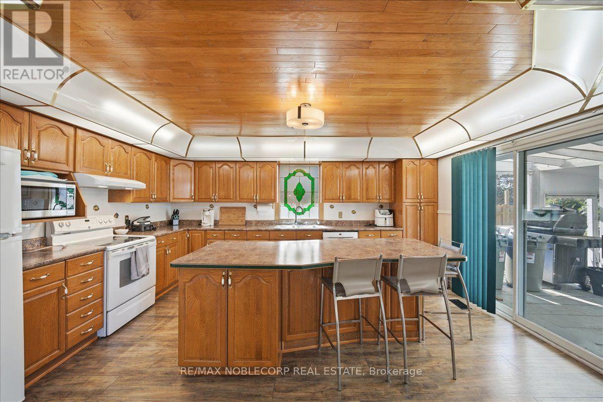 518 Rosebank Road, Pickering, Ontario  L1W 2N5 - Photo 20 - E13878900