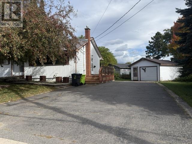 428 Boundary Rd, Sault Ste. Marie, Ontario P6A 5C2 - Photo 3 - SM262836