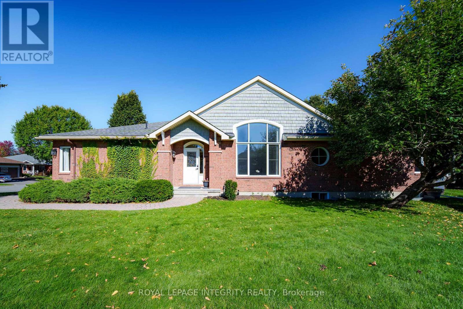 804 Hot Springs Way, Ottawa, Ontario  K1V 1R9 - Photo 2 - X13885594