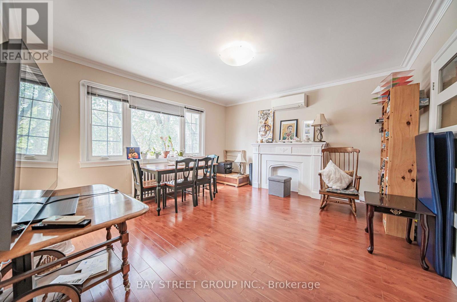 65 Spadina Road, Toronto, Ontario  M5R 2T1 - Photo 2 - C13885592