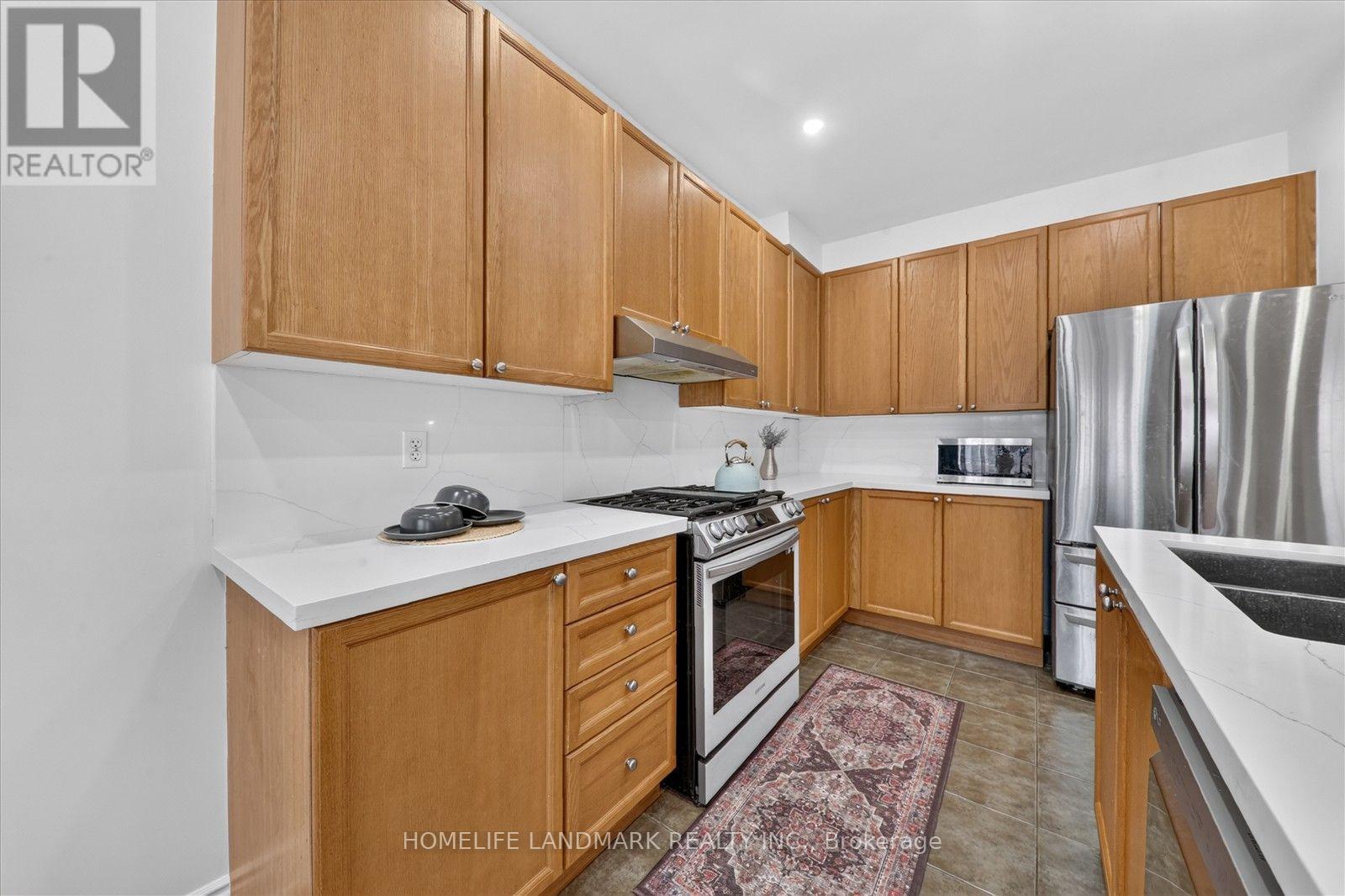 3 Wheelwright Drive, Richmond Hill, Ontario  L4E 5A5 - Photo 19 - N13885604