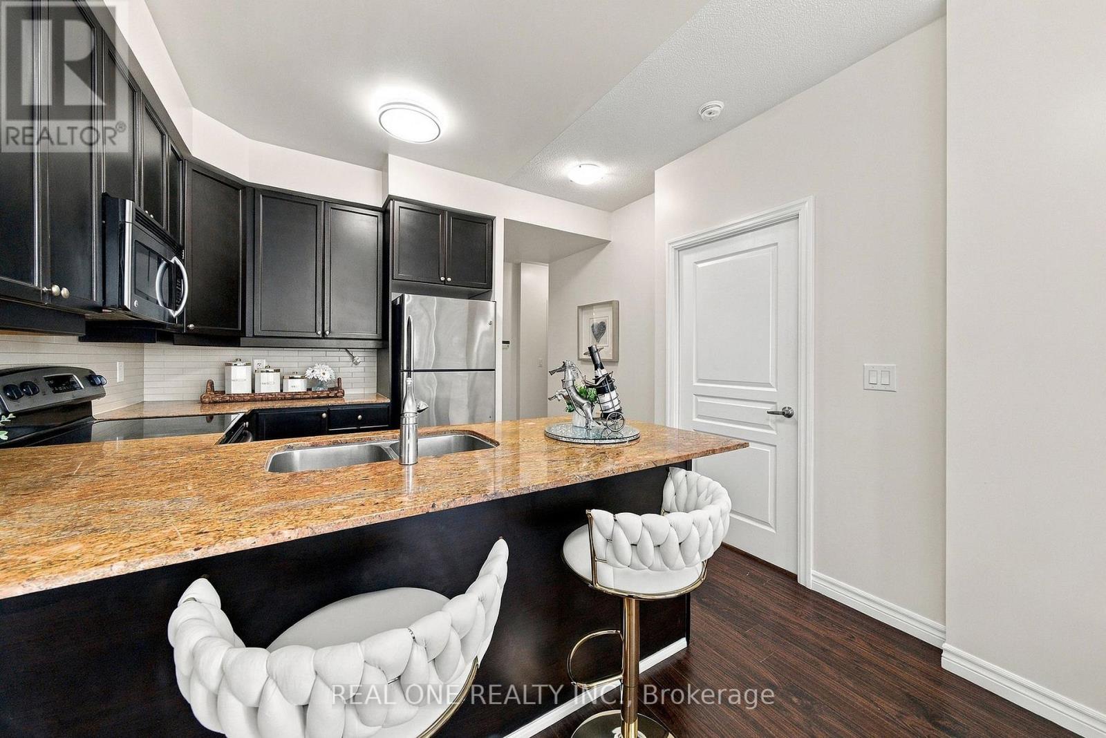 1611 - 225 Webb Drive, Mississauga, Ontario  L5B 4P2 - Photo 22 - W13885586