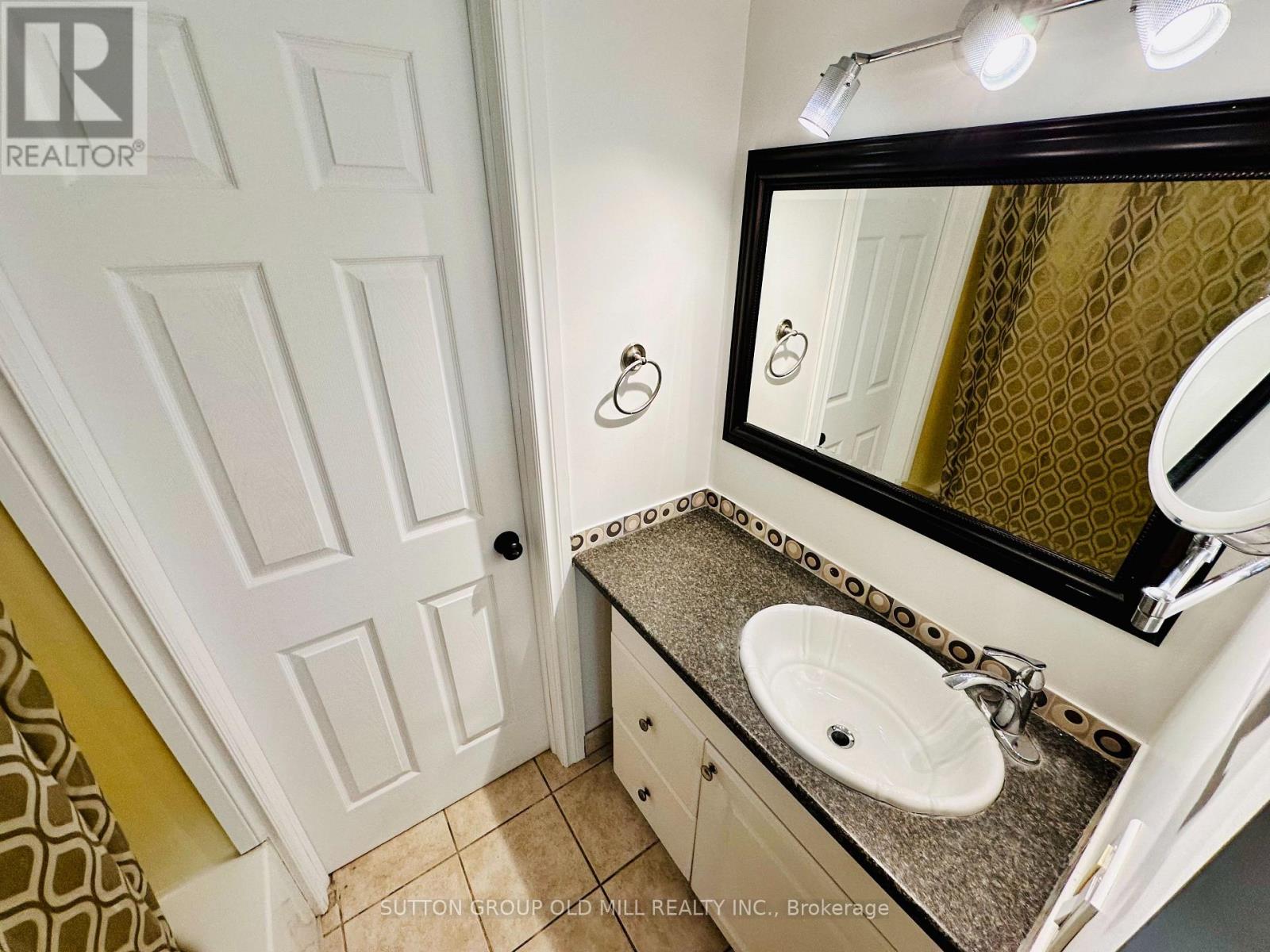 232 Aldercrest Road, Toronto, Ontario  M8W 4J7 - Photo 17 - W13885600