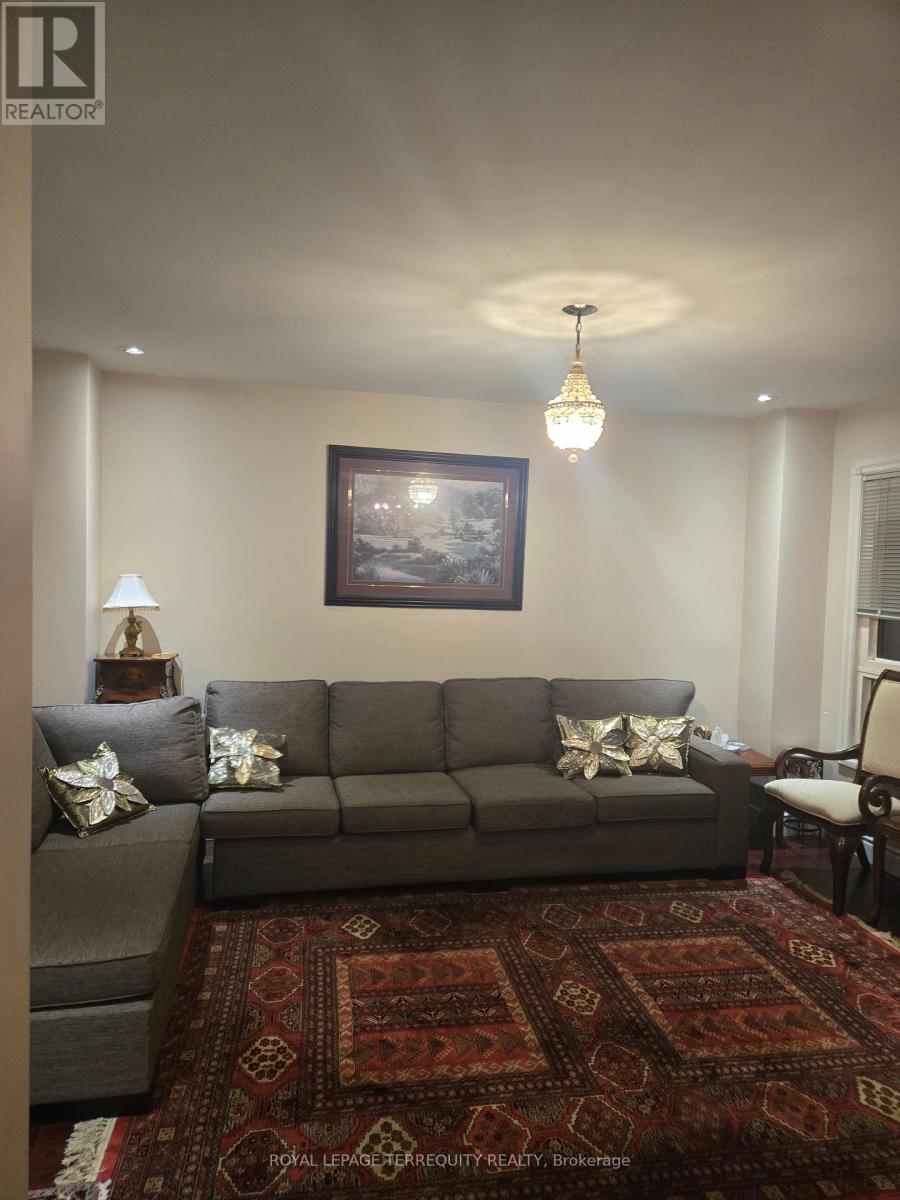 34 - 4635 Regents Terrace, Mississauga, Ontario  L5R 1W9 - Photo 11 - W13867422