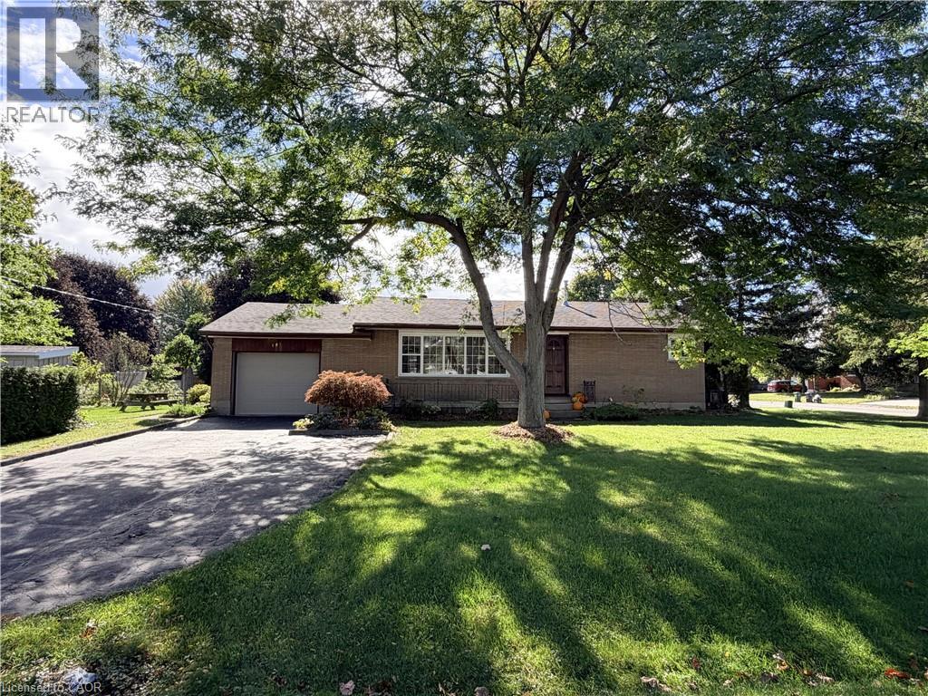 181 Montclair Crescent, Waterford, Ontario  N0E 1Y0 - Photo 2 - 40869521
