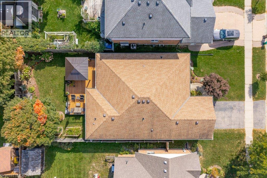 587 Sandbanks Crescent, Waterloo, Ontario  N2V 2K4 - Photo 6 - 40869750