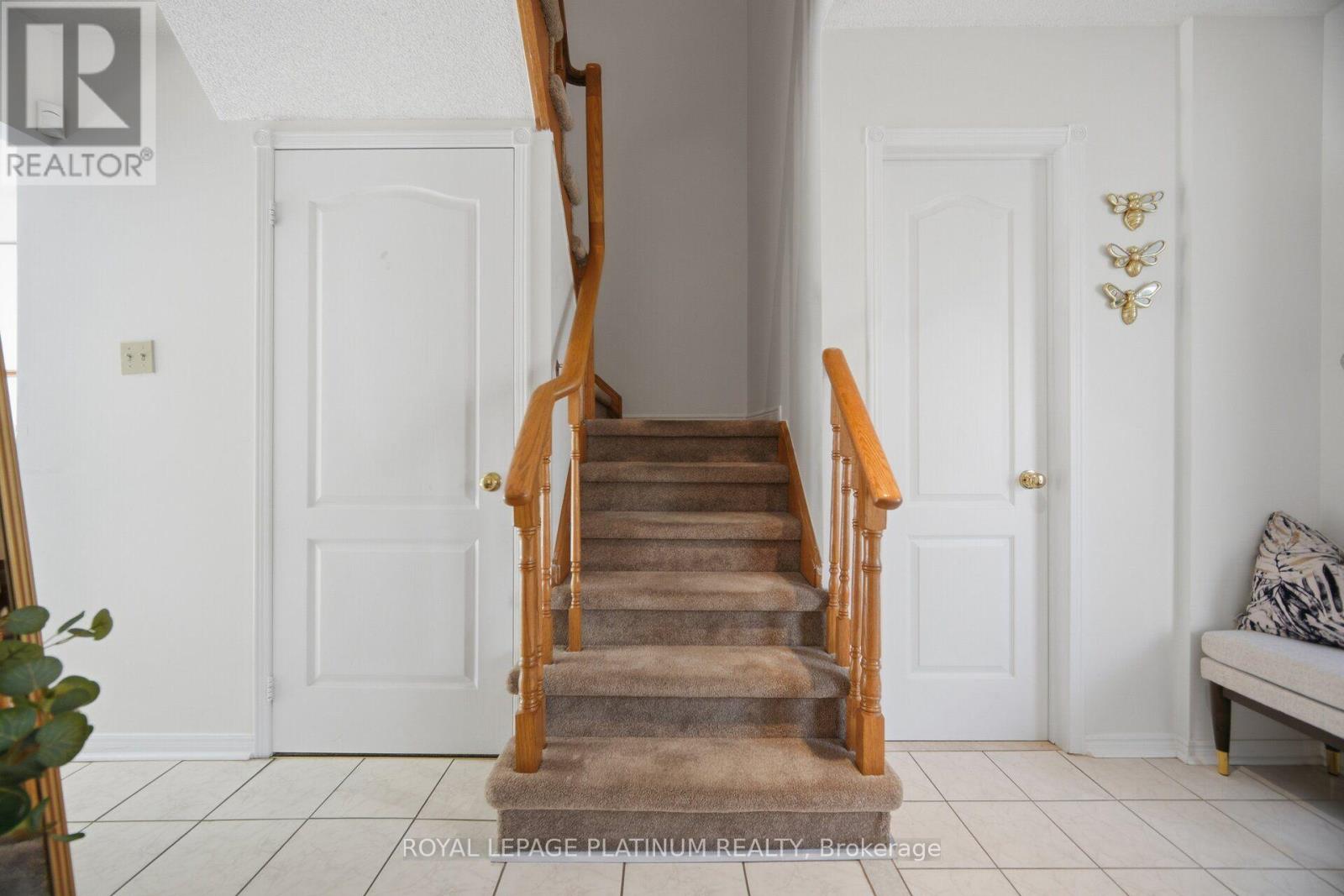 514 Tipton Court, Mississauga, Ontario  L5R 3M6 - Photo 17 - W13885626