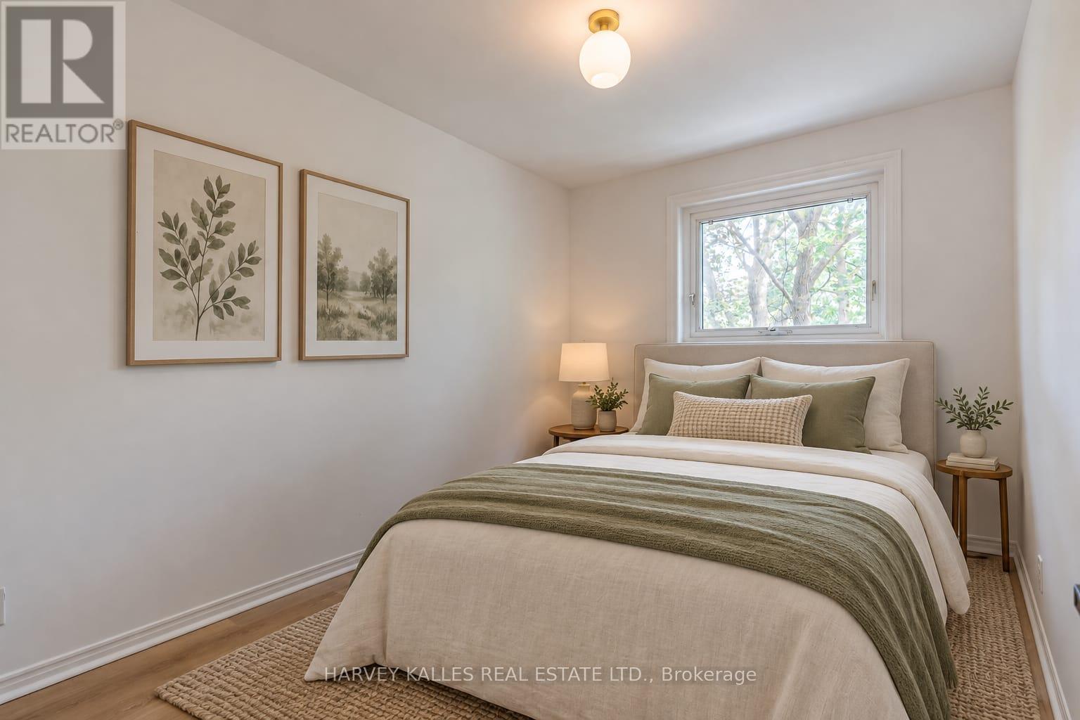 2258 Brookhurst Road, Mississauga, Ontario  L5J 1P9 - Photo 5 - W13807372