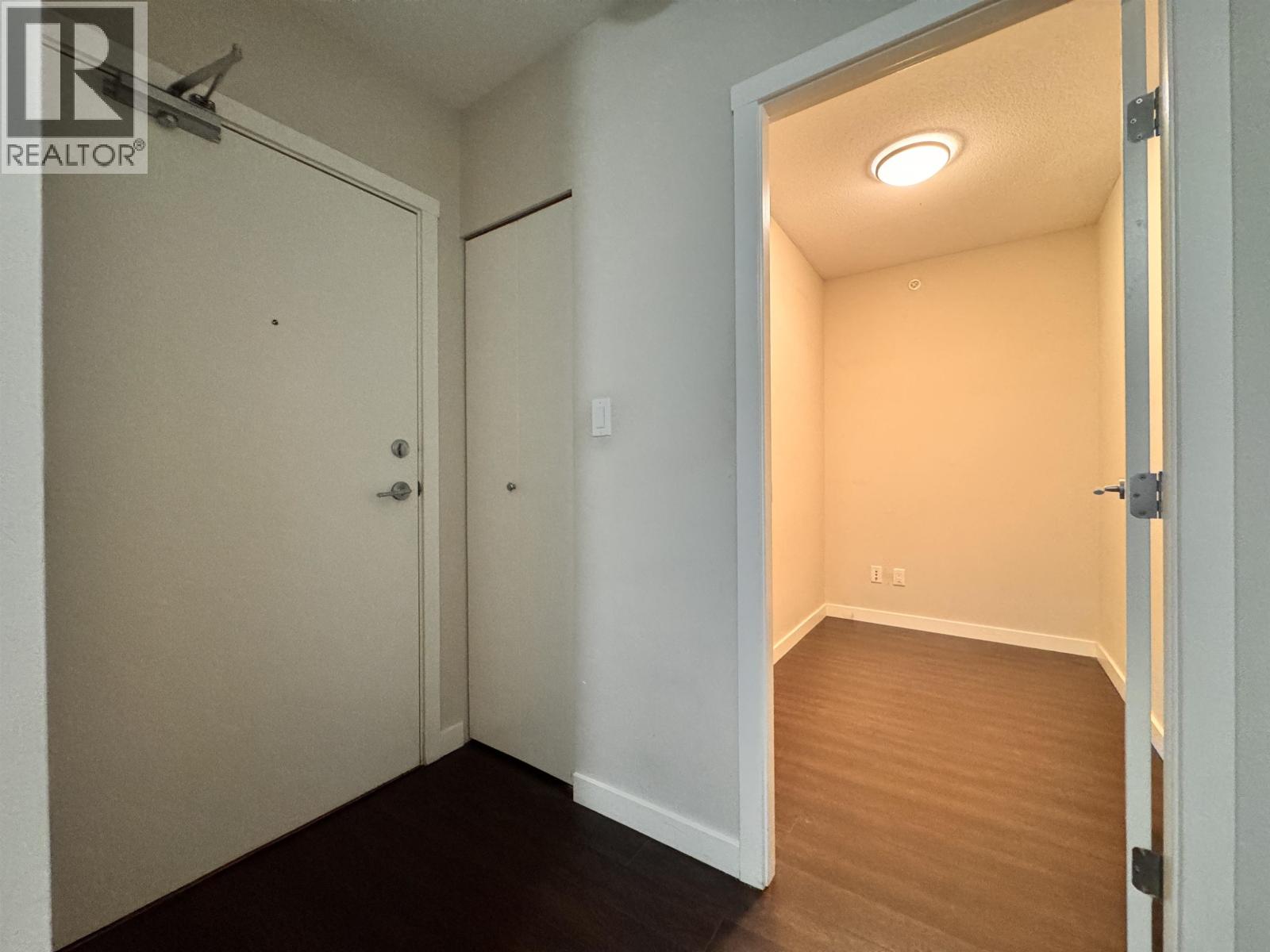 511 1919 Wylie Street, Vancouver, British Columbia  V5Y 0E7 - Photo 2 - R3174402