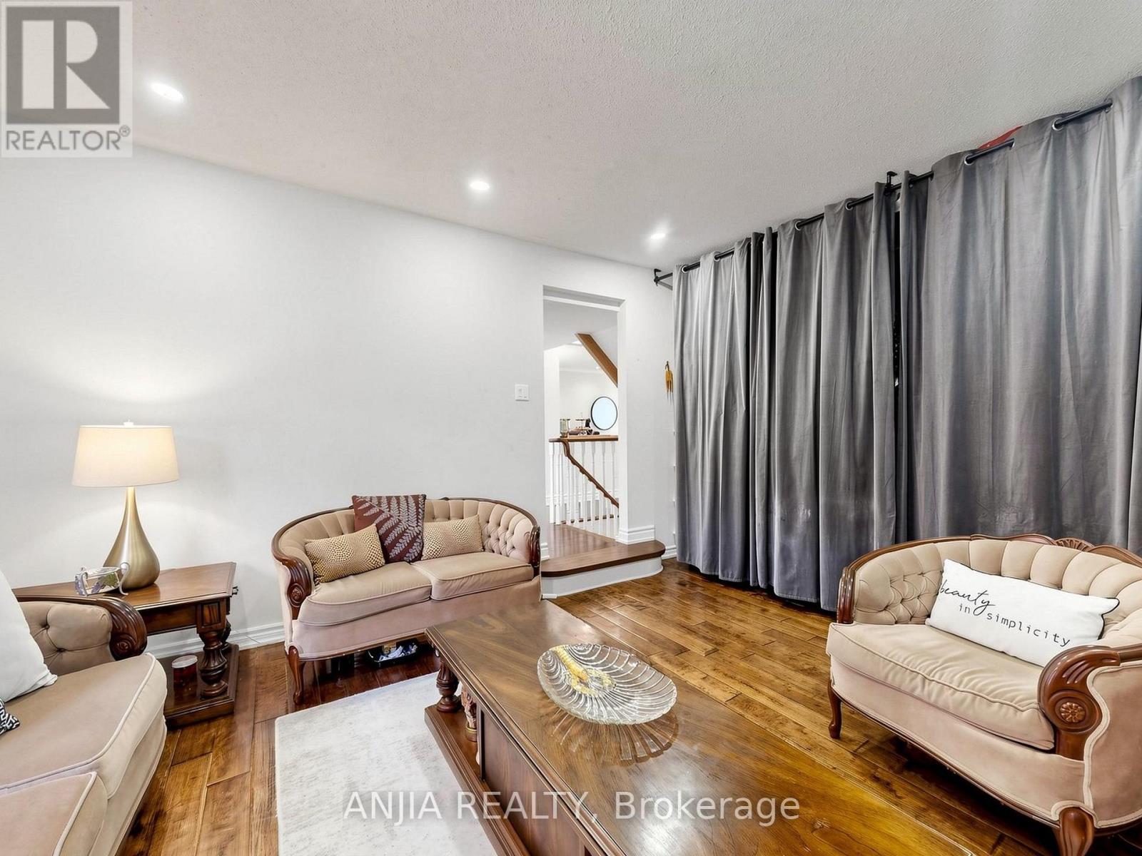 50 Hollingham Road, Markham, Ontario  L3R 7X4 - Photo 13 - N13884256