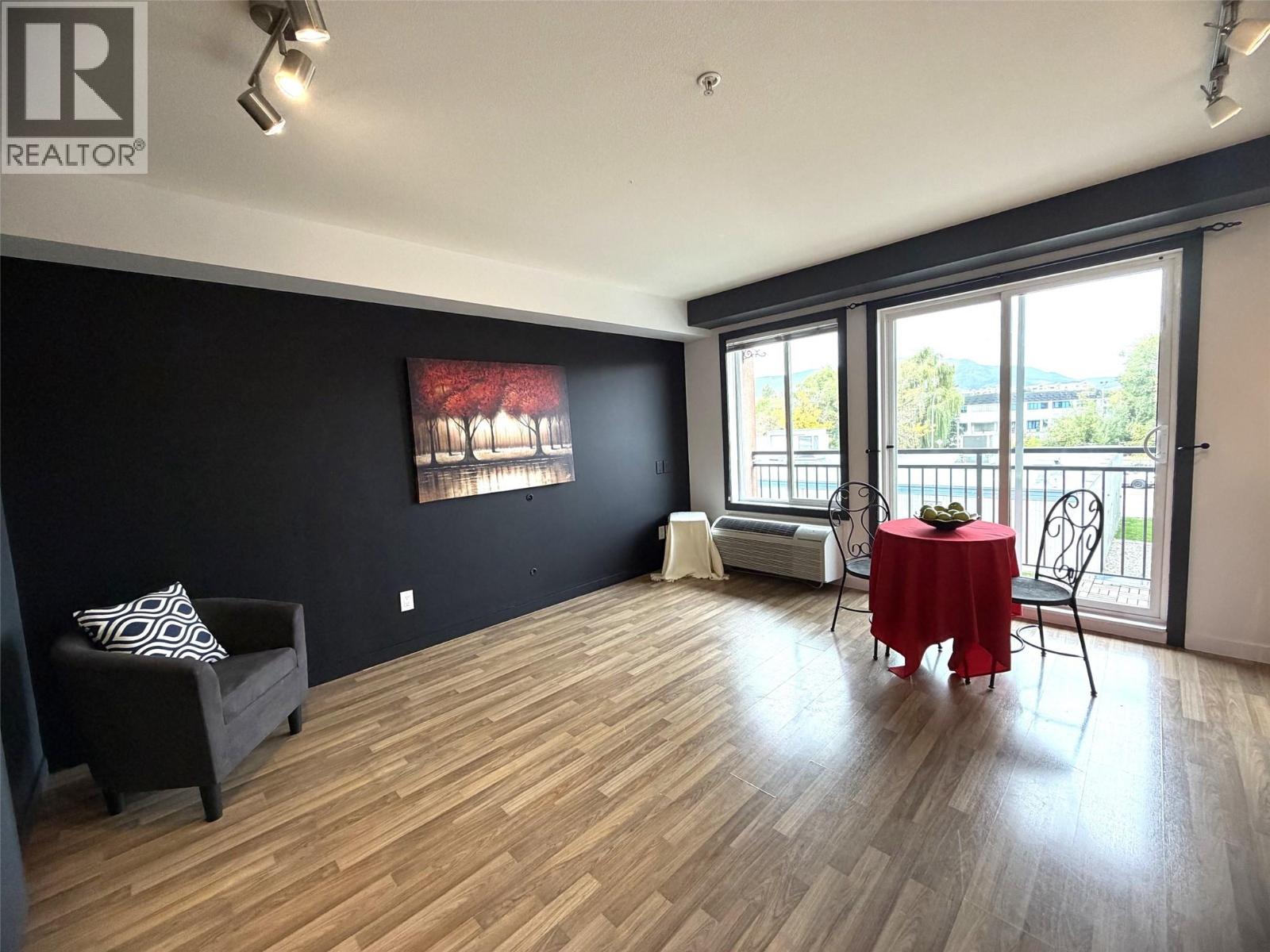 1550 Dickson Avenue Unit# 218, Kelowna, British Columbia  V1Y 1H7 - Photo 12 - 10403003