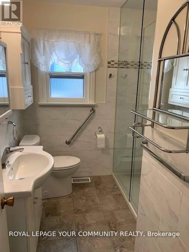 223 Mckee Avenue, Toronto, Ontario M2N 4C9 - Photo 15 - C13885670