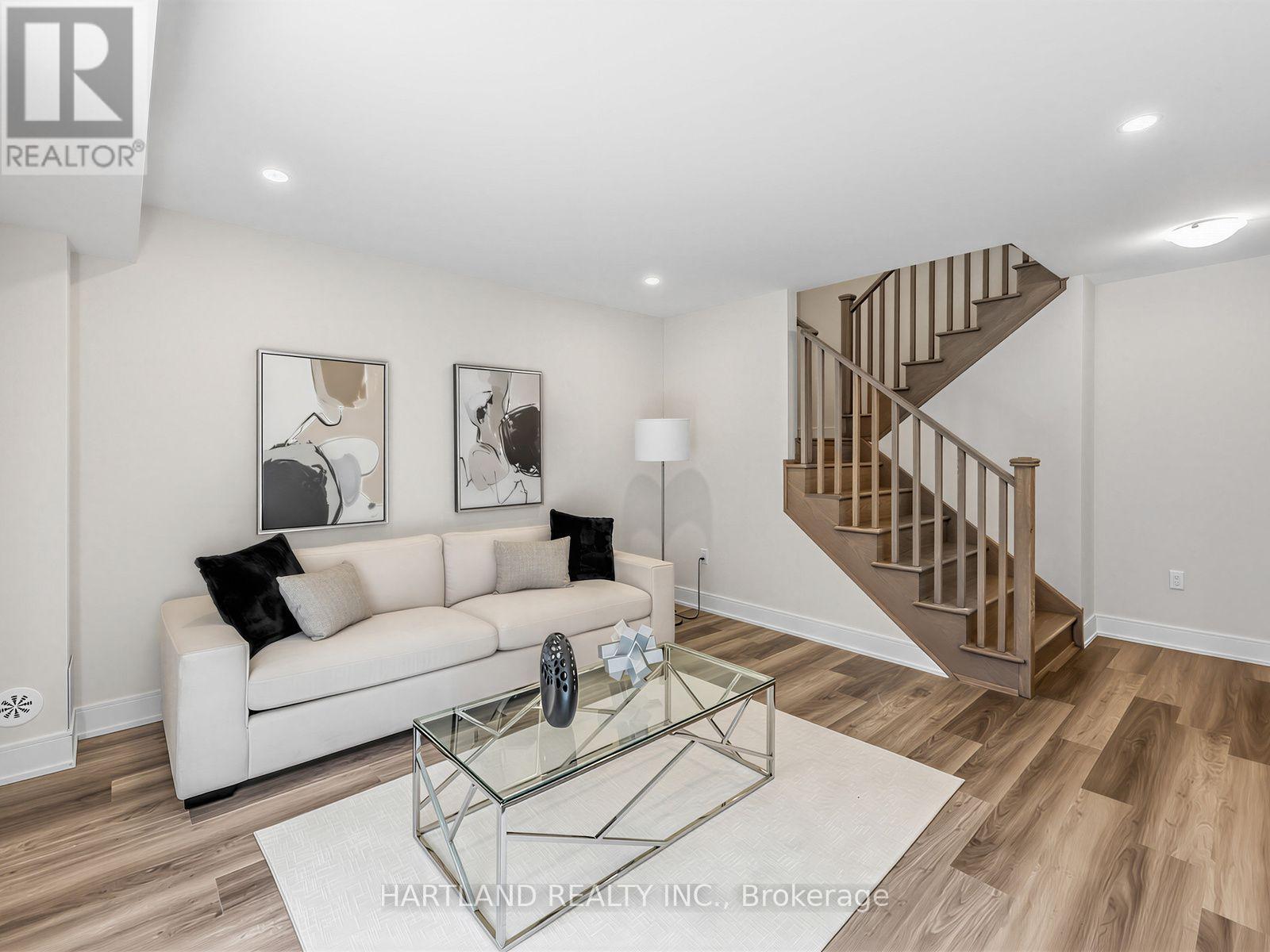 503 - 1695 Dersan Street, Pickering, Ontario  L1X 0S9 - Photo 3 - E13885634