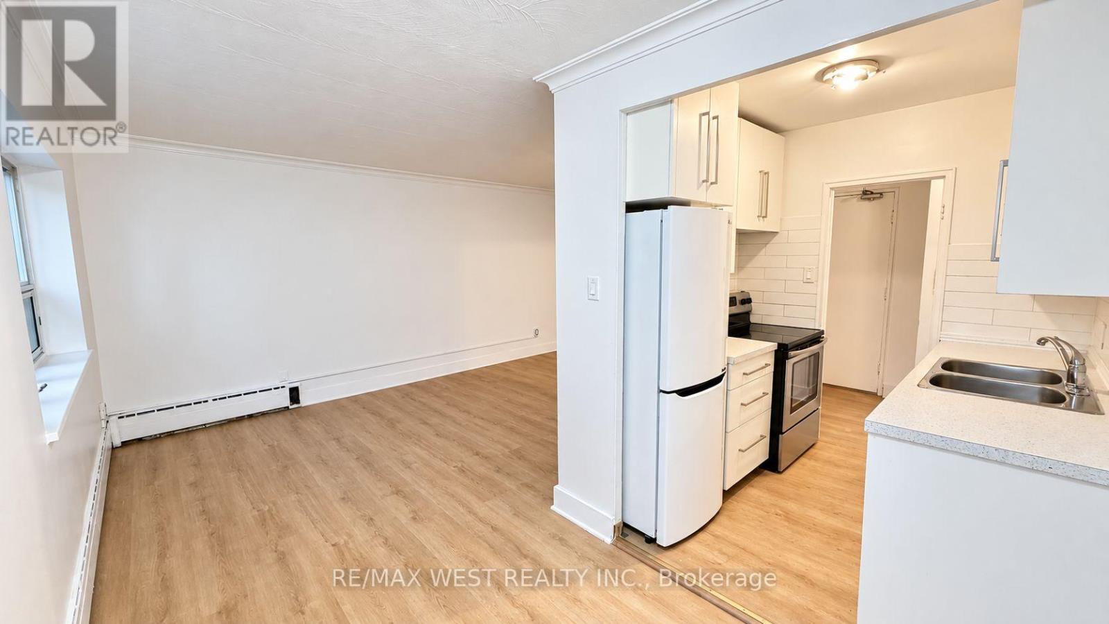 110 - 1243 Broadview Avenue, Toronto, Ontario  M4K 2T3 - Photo 14 - E13885638