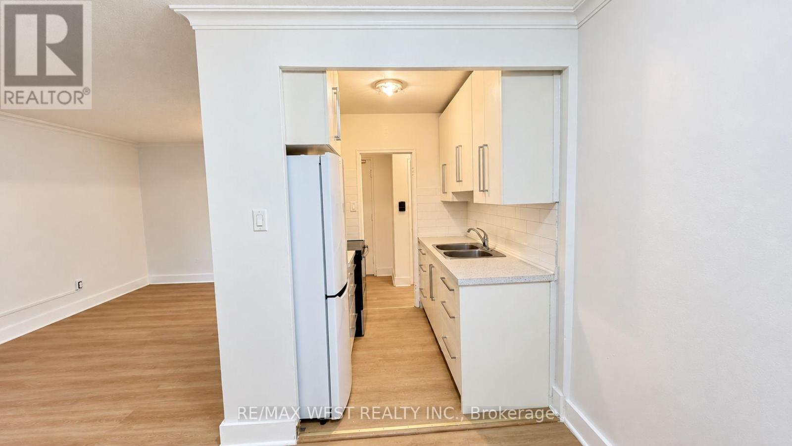 110 - 1243 Broadview Avenue, Toronto, Ontario  M4K 2T3 - Photo 15 - E13885638