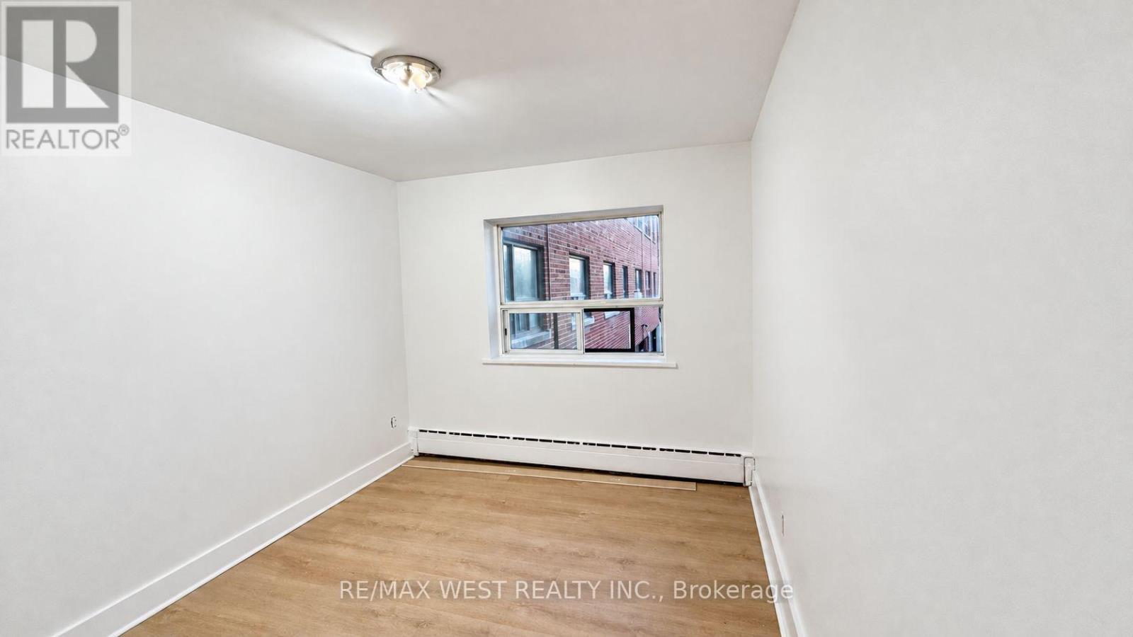 110 - 1243 Broadview Avenue, Toronto, Ontario  M4K 2T3 - Photo 6 - E13885638