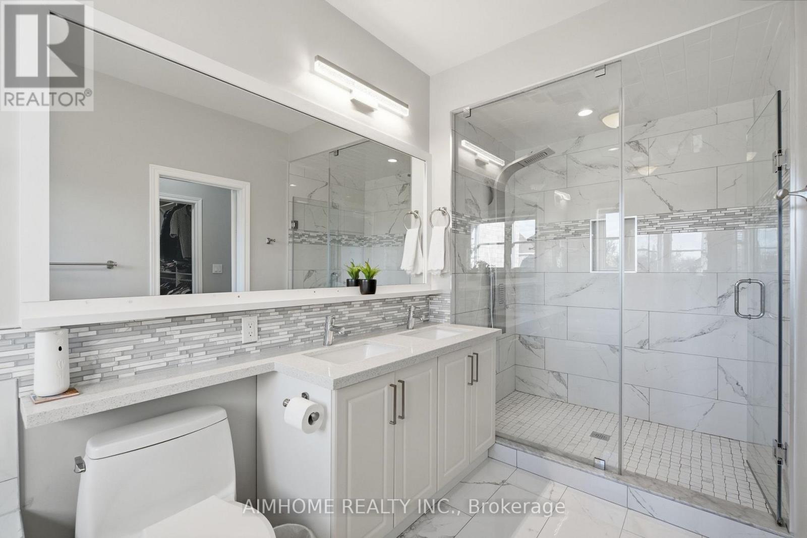 15 Calamint Lane, Richmond Hill, Ontario  L4E 1C3 - Photo 34 - N13885658