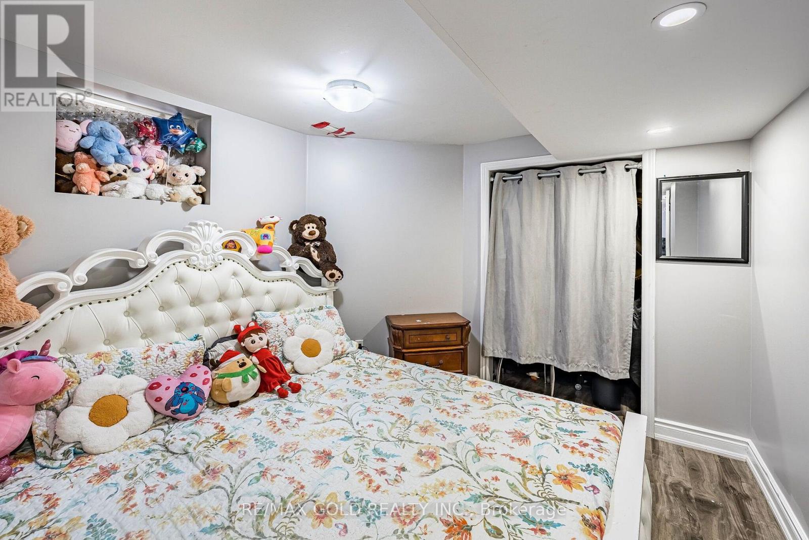 21 Edenvalley Road, Brampton, Ontario  L7A 2M6 - Photo 34 - W13885642