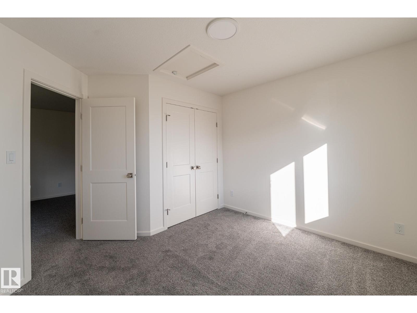 7694 174A AV NW