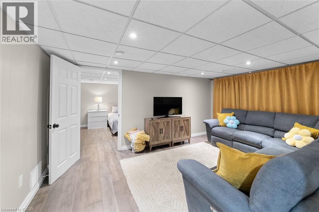 13 Ridley Heights Road, St. Catharines, Ontario  L2S 2H9 - Photo 25 - 40870322
