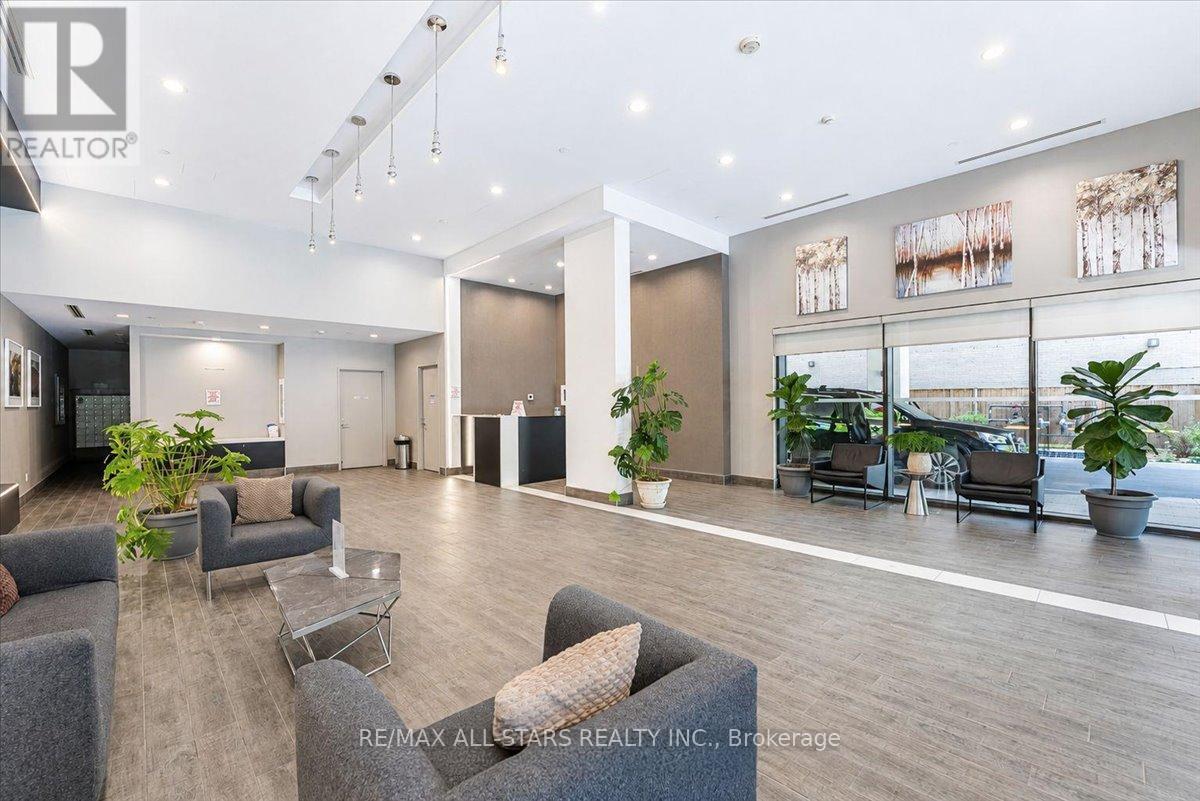 824 - 8 Trent Avenue, Toronto, Ontario  M4C 0A6 - Photo 32 - E13790018