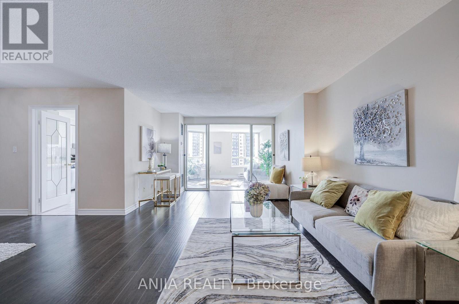 1107 - 275 Bamburgh Circle, Toronto, Ontario  M1W 3X4 - Photo 2 - E13874802