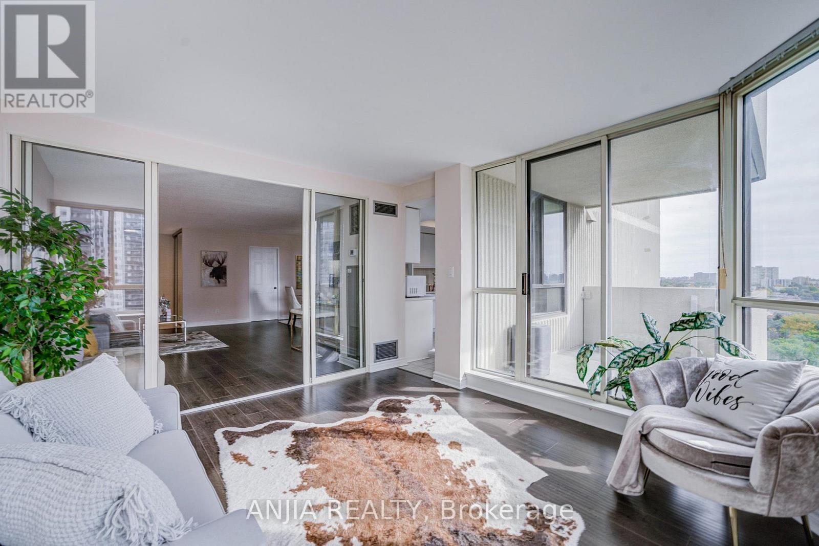 1107 - 275 Bamburgh Circle, Toronto, Ontario  M1W 3X4 - Photo 19 - E13874802