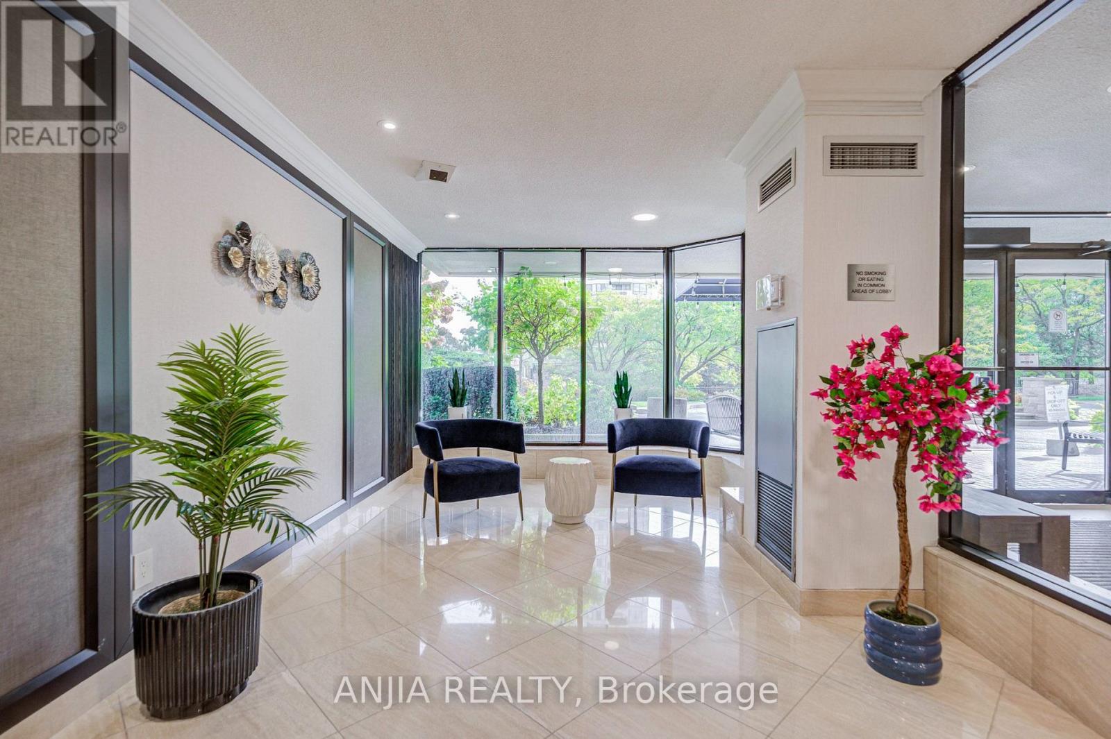 1107 - -275 Bamburgh Circle, Toronto, Ontario  M1W 3X4 - Photo 4 - E13876158