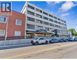 2109 OTTAWA STREET Unit# 401, Windsor, Ontario