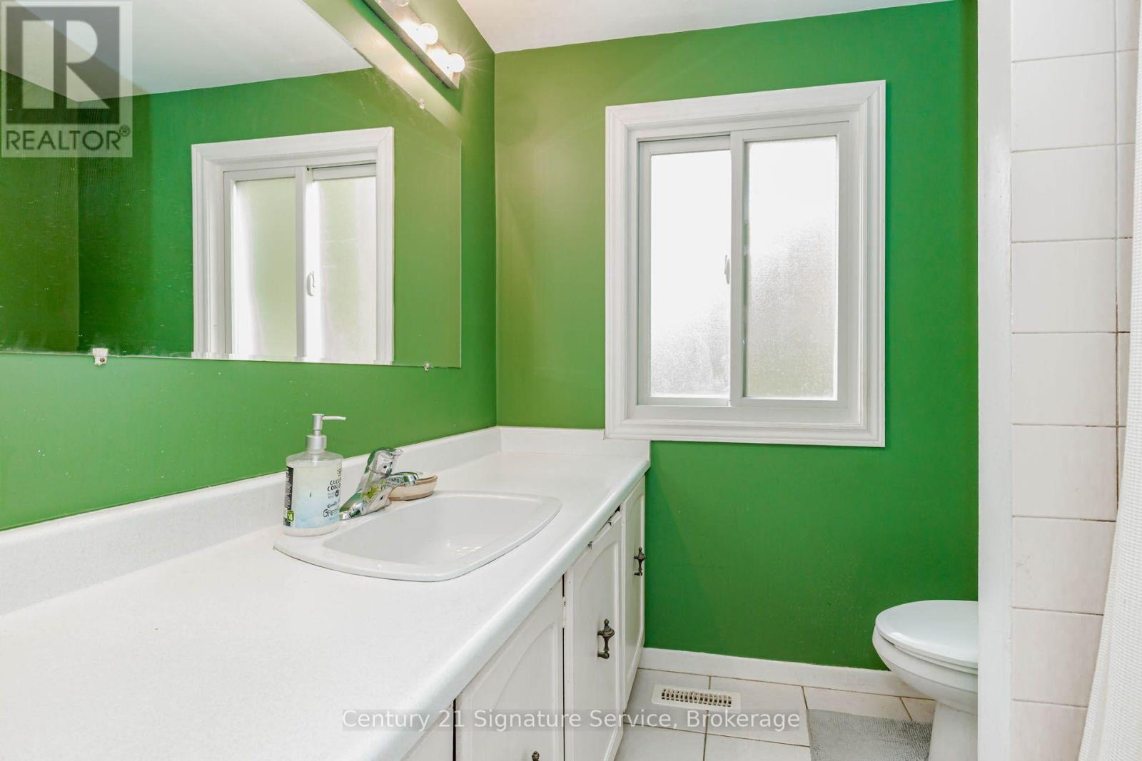 2588 Pinkwell Drive, Mississauga, Ontario  L5K 2B4 - Photo 23 - W13885732