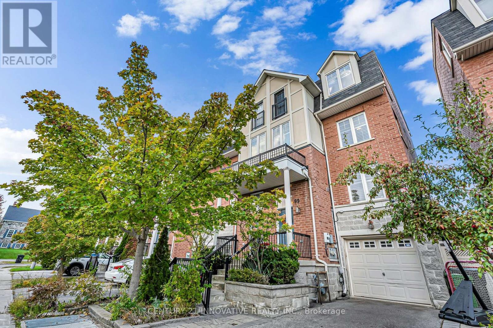 99 John Bell Crescent, Toronto, Ontario  M1L 0G5 - Photo 2 - E13882144