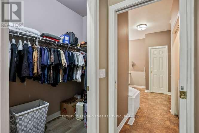 28 - 1574 Richmond Street, London North, Ontario  N6G 5H7 - Photo 17 - X13885722