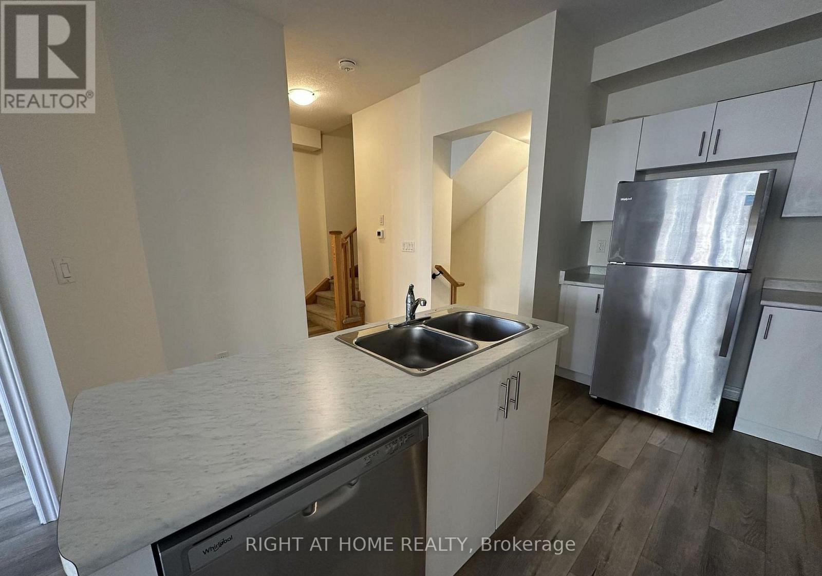 22 - 40 Zinfandel Drive, Hamilton, Ontario  L8E 0L1 - Photo 8 - X13885744