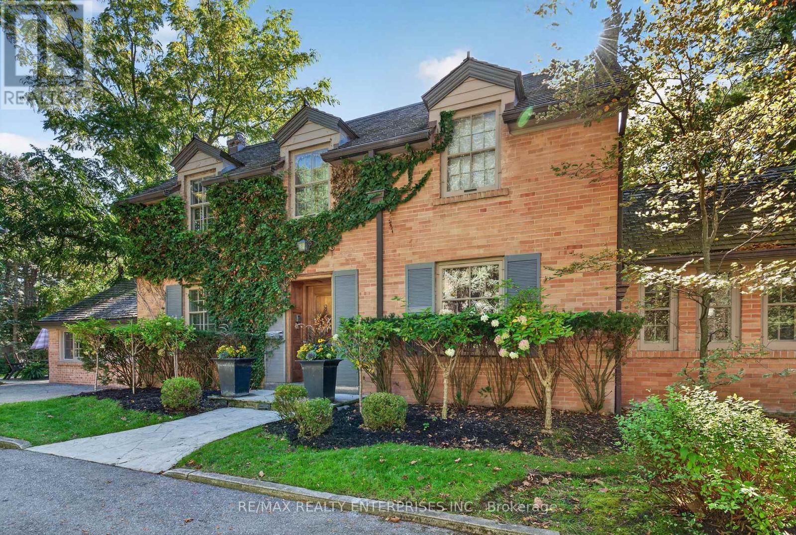 1425 SOLANA CRESCENT Mississauga (Lorne Park) Ontario Canada L5H3X9 2