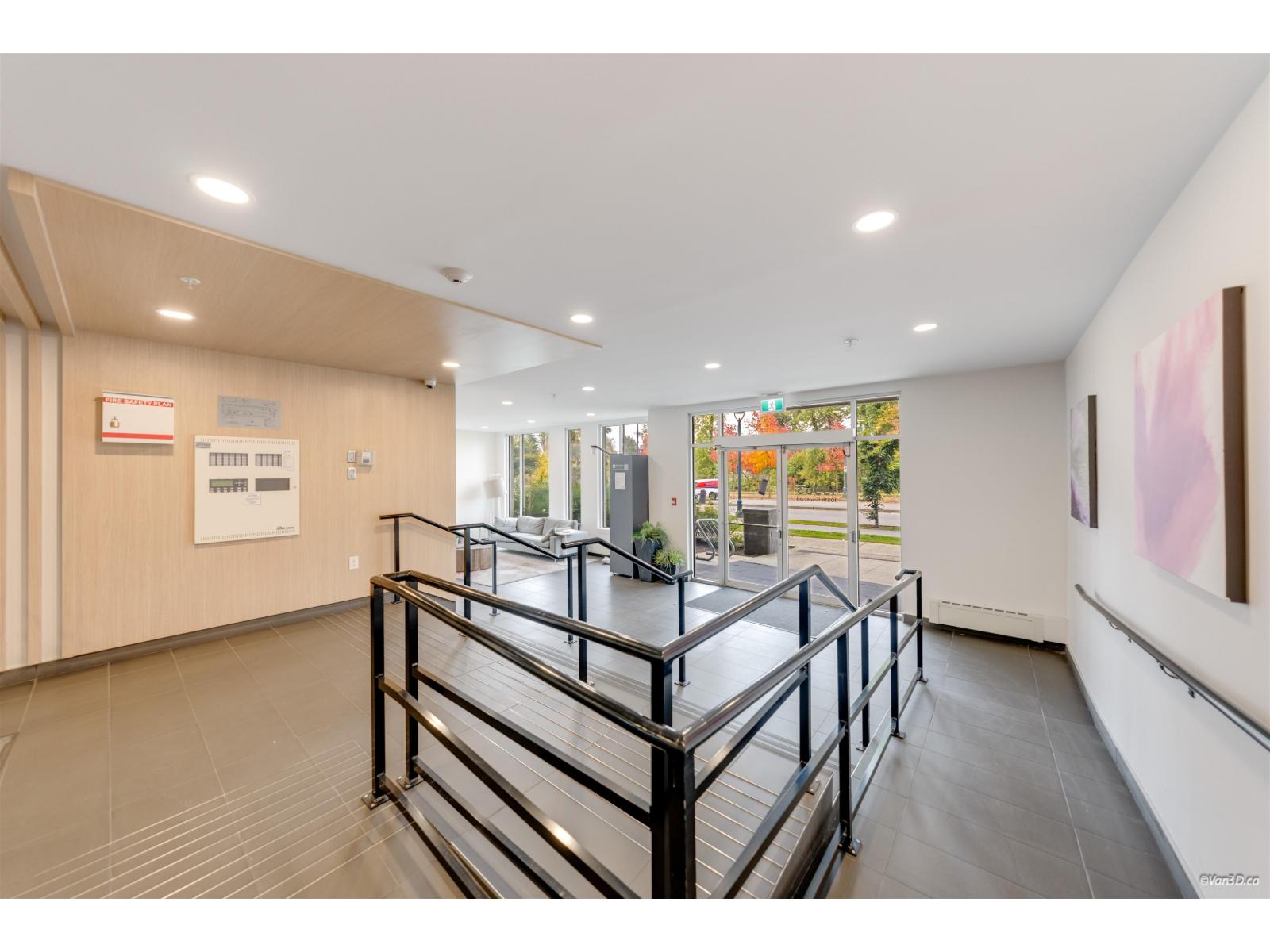 624 13963 105a Street, Surrey, British Columbia  V3T 0M9 - Photo 5 - R3171237