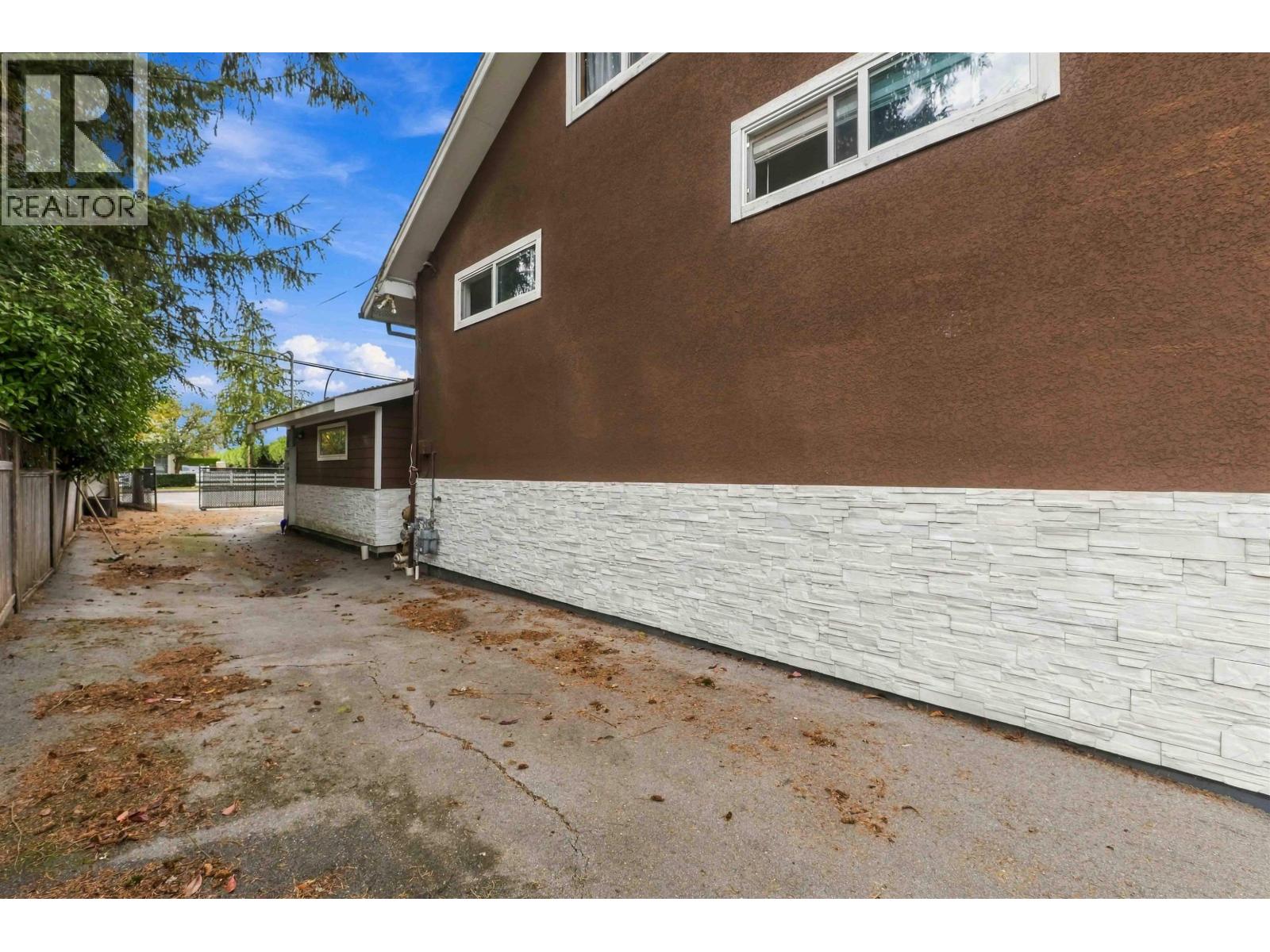 11926 236 Street, Maple Ridge, British Columbia  V4R 2G2 - Photo 6 - R3157021