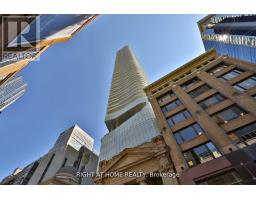 5614 - 197 YONGE STREET, Toronto, Ontario