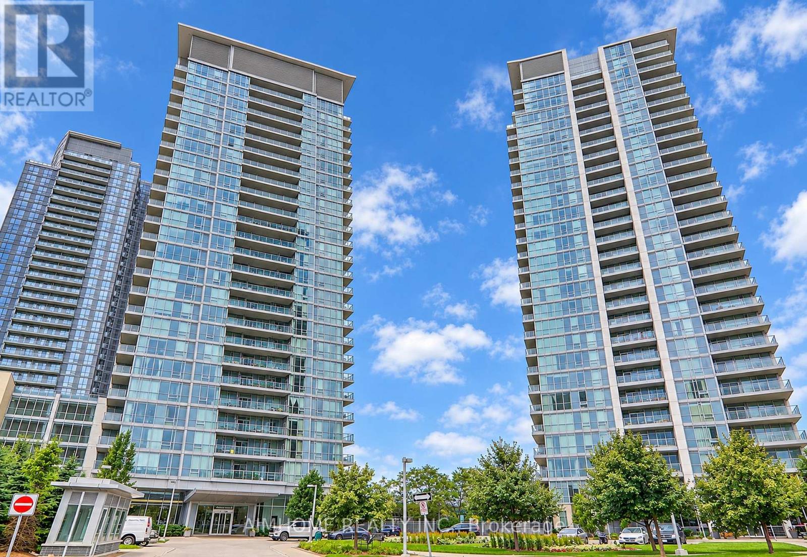 2109 - 62 FOREST MANOR ROAD, Toronto, Ontario
