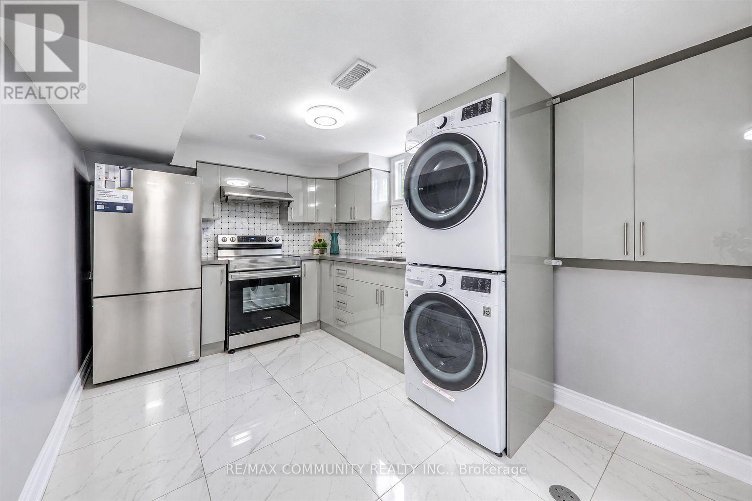 Bsmt - 507 Brock Street S, Whitby, Ontario  L1N 4K8 - Photo 4 - E13885758
