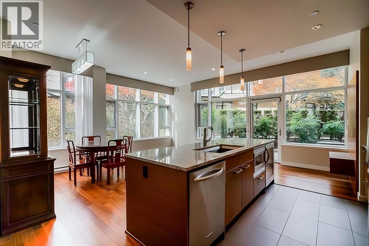 1xx 6188 Wilson Avenue, Burnaby, British Columbia  V5H 0A5 - Photo 3 - R3174410