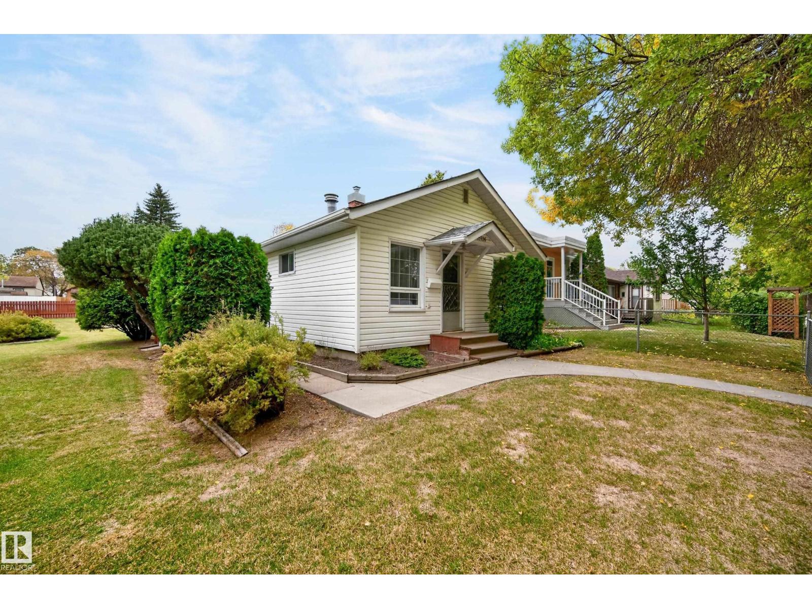 12736 116 St Nw, Edmonton, Alberta  T5E 5H2 - Photo 3 - E4512663