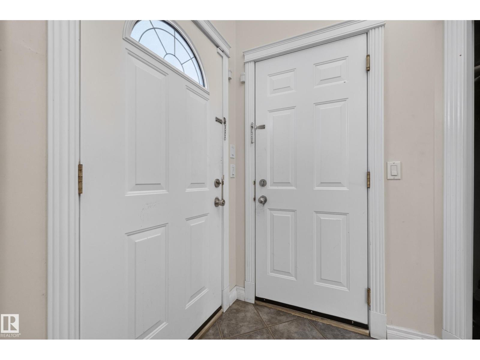 7718 166a Av Nw, Edmonton, Alberta  T5Z 3V9 - Photo 10 - E4512665