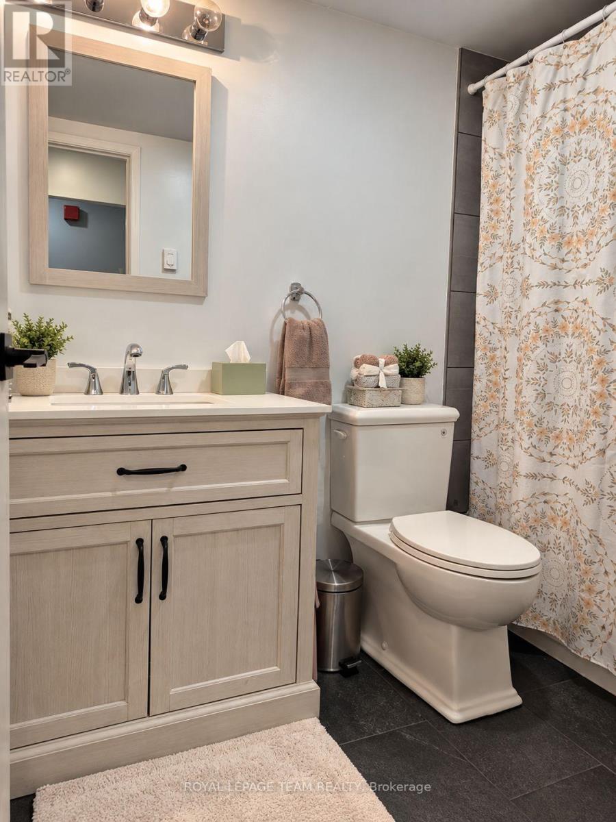 1 - 825 Macodrum Drive, Brockville, Ontario  K6V 6P6 - Photo 6 - X13885794