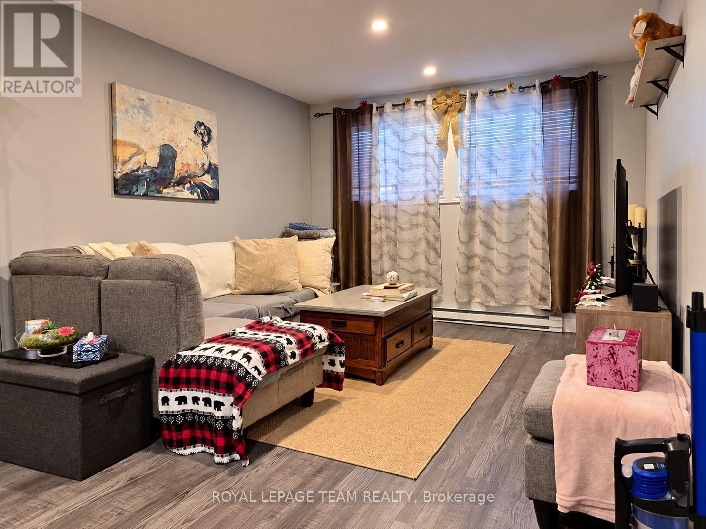 1 - 825 Macodrum Drive, Brockville, Ontario  K6V 6P6 - Photo 8 - X13885794