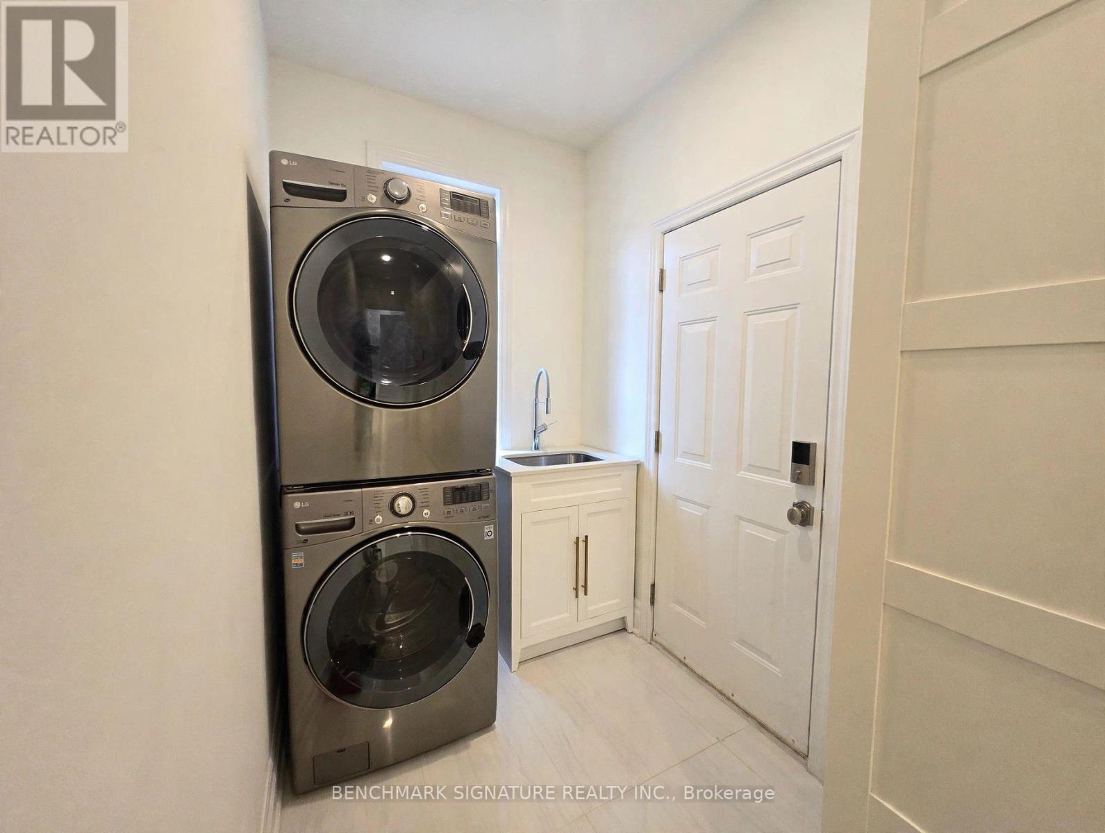 131 Magpie Crescent, Vaughan, Ontario  L4H 2A4 - Photo 14 - N13885792