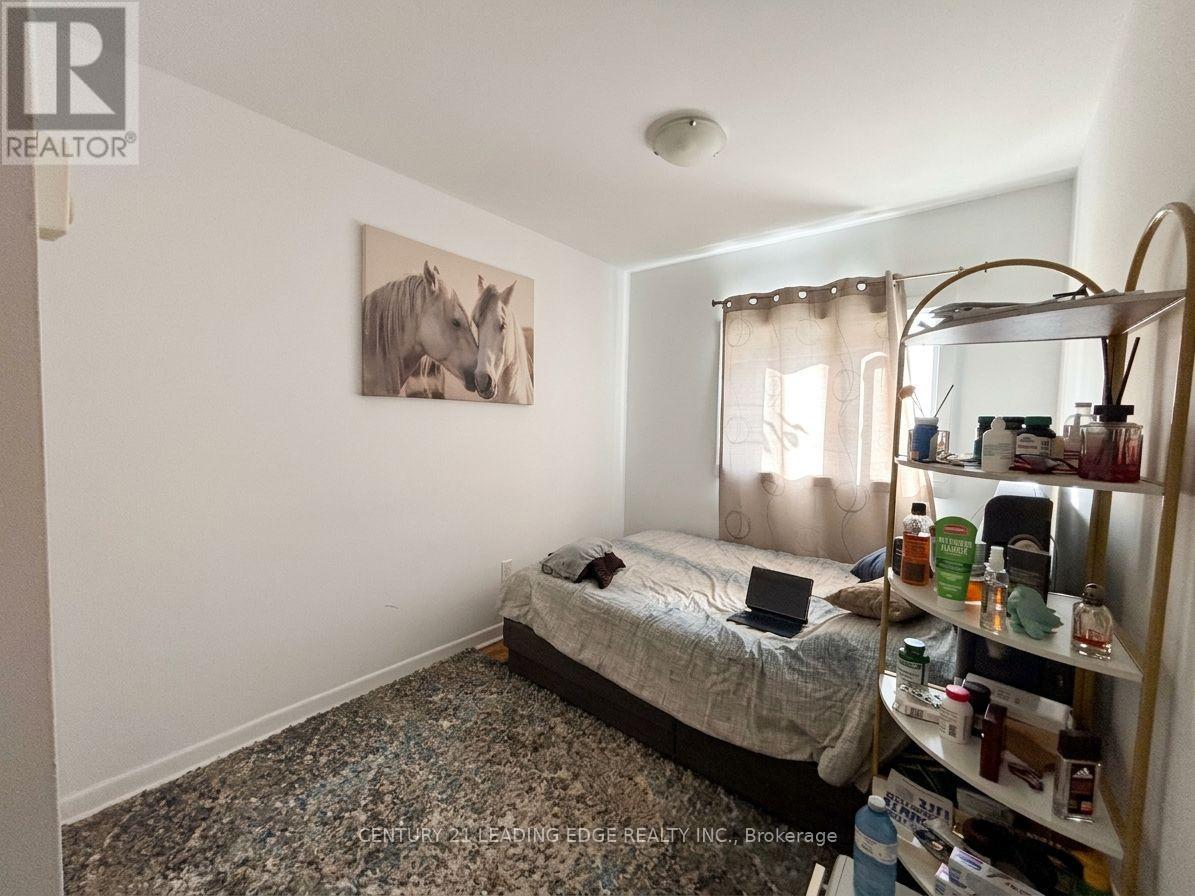 2 - 134 Lucas Street, Richmond Hill, Ontario  L4C 4P5 - Photo 11 - N13885800