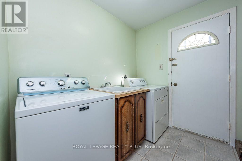 19 Macdougall Drive, Brampton, Ontario  L6S 3P4 - Photo 15 - W13885782