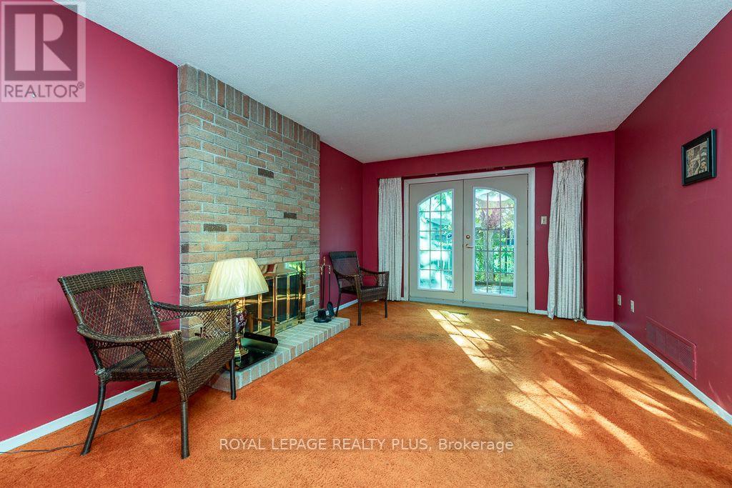 19 Macdougall Drive, Brampton, Ontario  L6S 3P4 - Photo 9 - W13885782