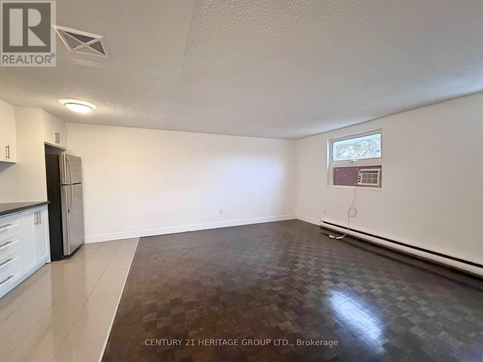 131 - 7555 Goreway Drive, Mississauga, Ontario  L4T 3M9 - Photo 4 - W13885784